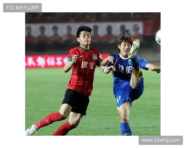 中国足球明星背后的故事与成就全揭秘，探索他们的成长与奋斗历程